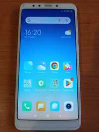 Телефон Xiaomi Redmi 5