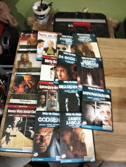 Filmy różne DVD zbiór 97sztuk
