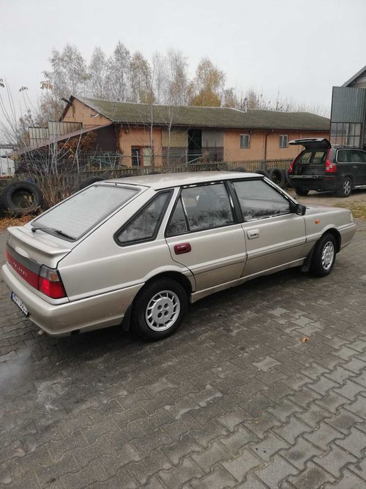 Polonez Caro 1,6