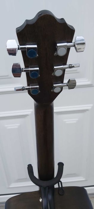 Guitarra acústica HARLEY BENTON delta blues OE