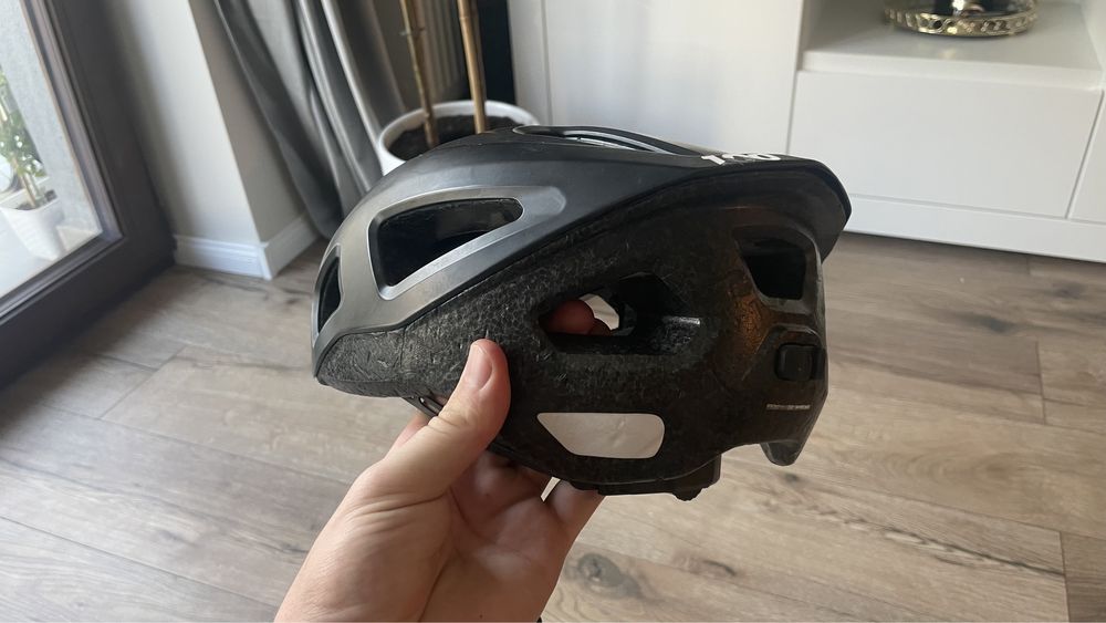 Kask rowerowy / ochraniacz na głowę