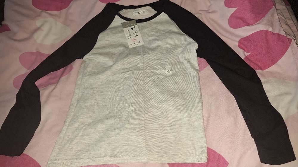 Nowa Bluzka z długim rękawem 128/134 sinsay dla chłopca