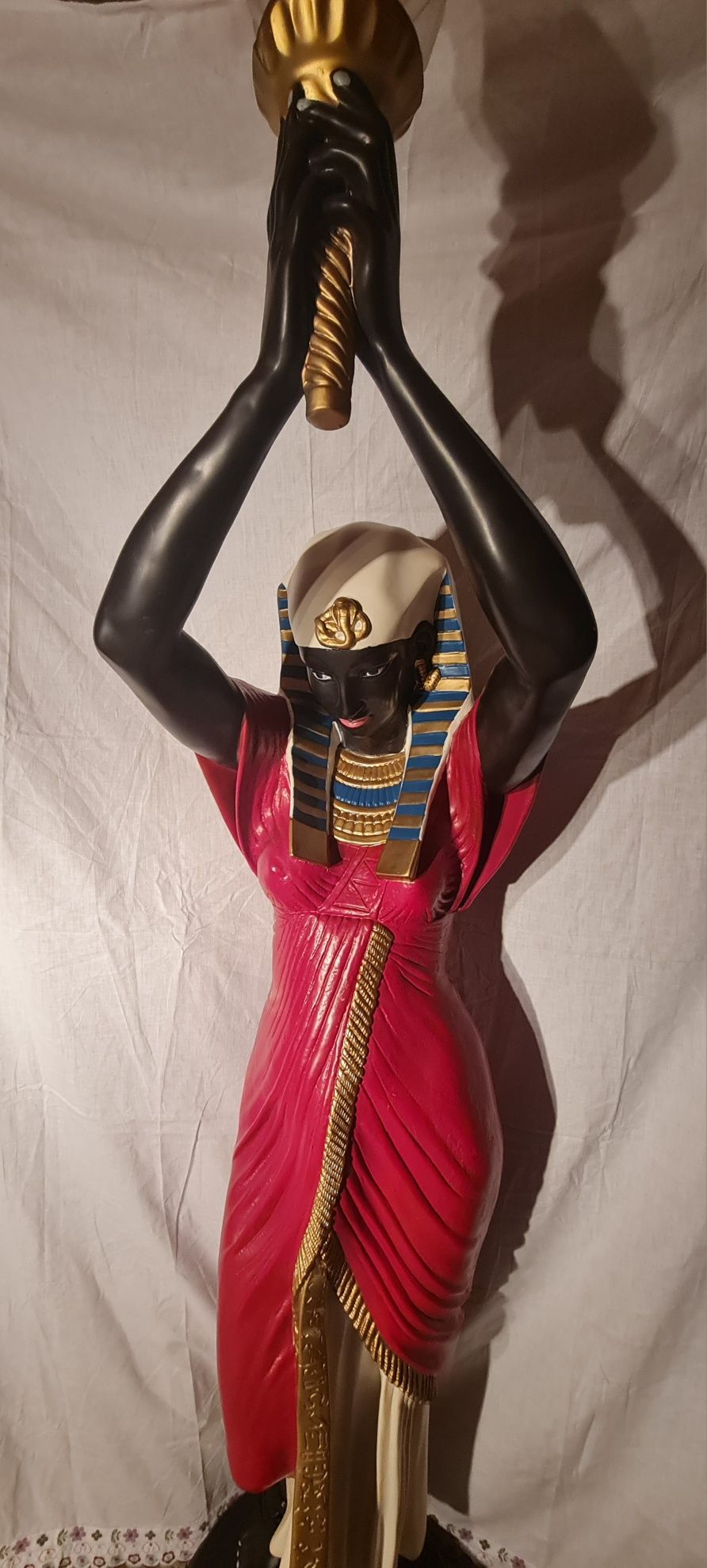 Estátua Egípcia candeeiro