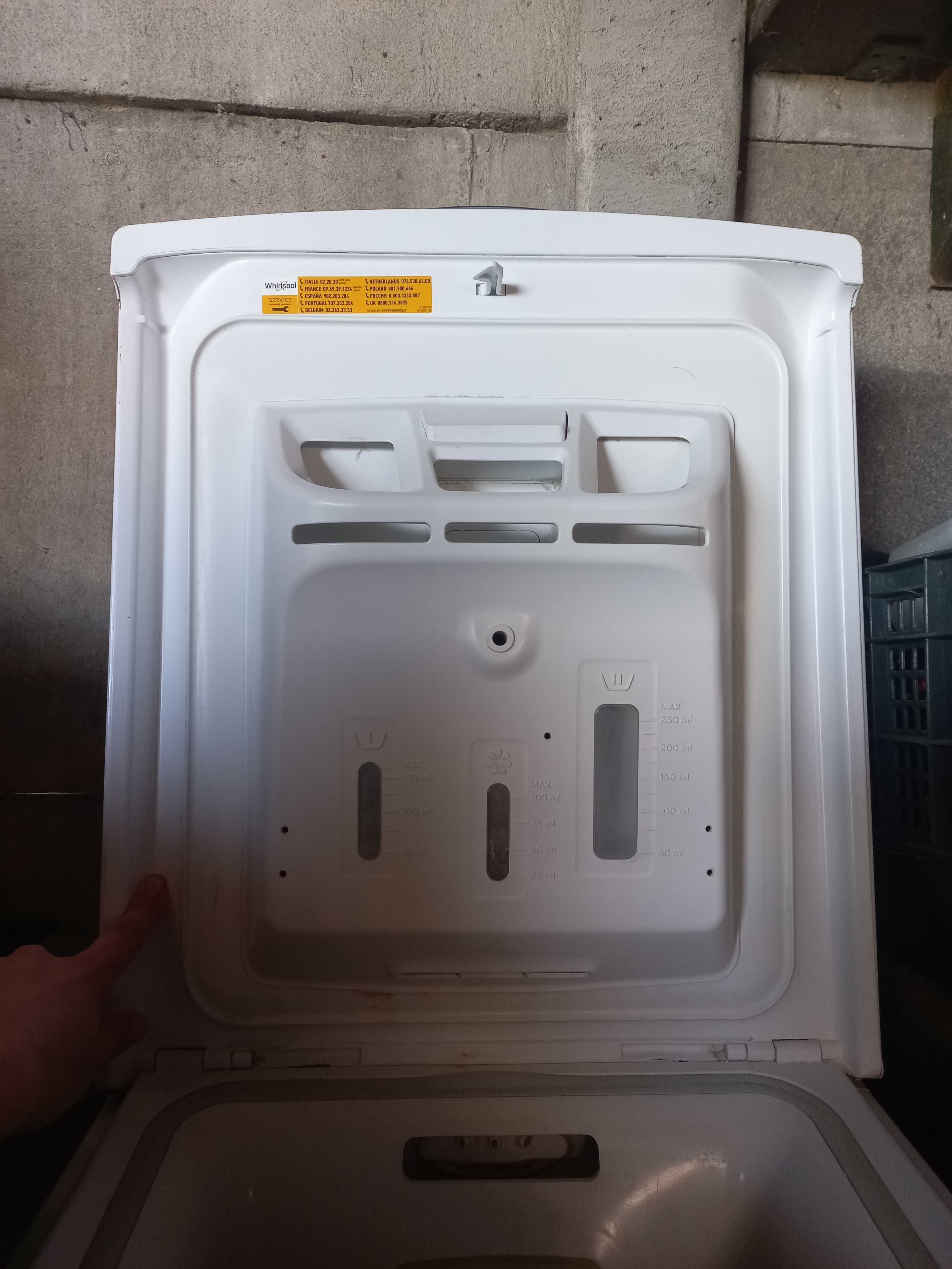Pralka Whirpool AWE60110