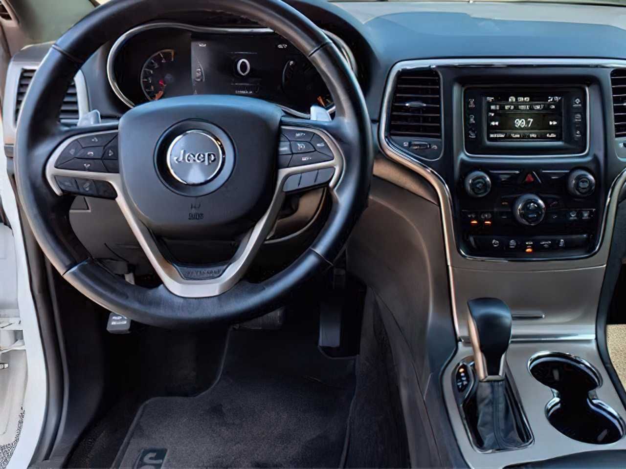 Jeep Grand Cherokee Laredo 2017