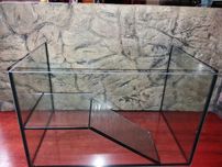 Akwarium z wyspą dla żółwi aquaterrarium