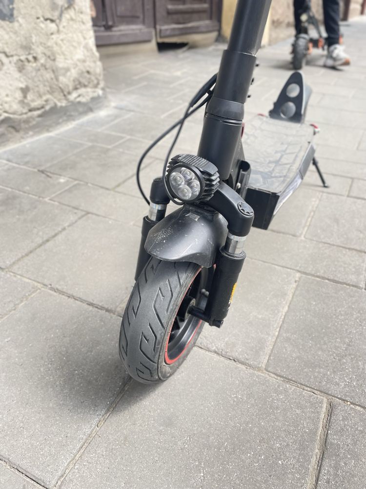 Електорсамокат Tecros T4 PRO