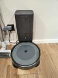 Robot sprzątający iRobot Roomba i3+