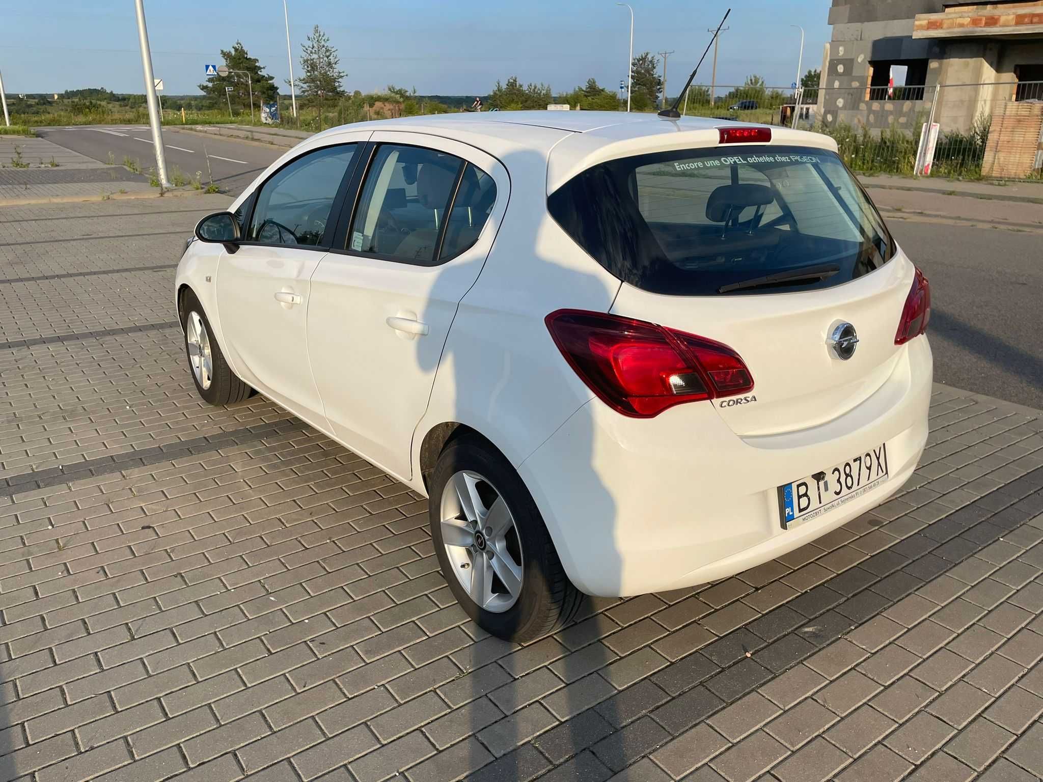 Opel Corsa 1.4 benzyna, 2017 r. serwisowany, pierwszy wł. Faktura VAT