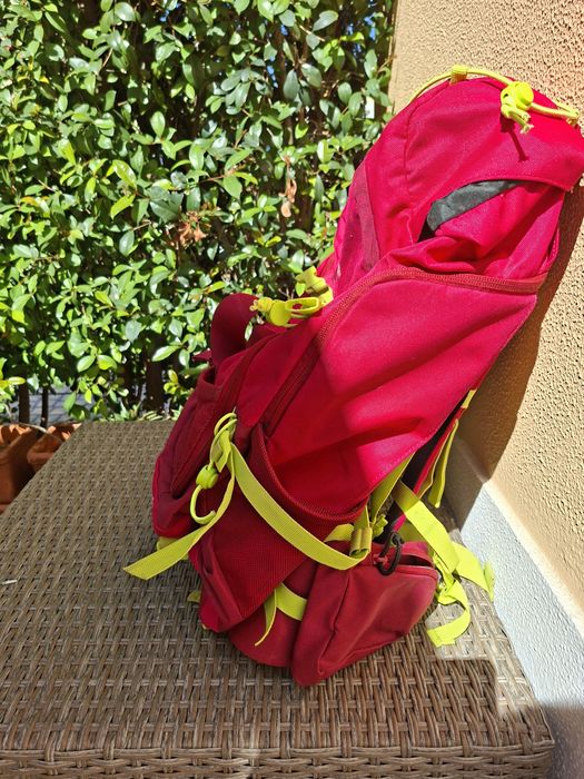 Mochila campismo Forcalz 40 teen da Decatlhon.
