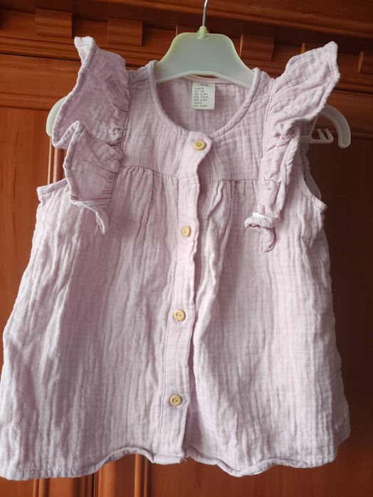 Piękna liliowa sukieneczka 74 rozmiar