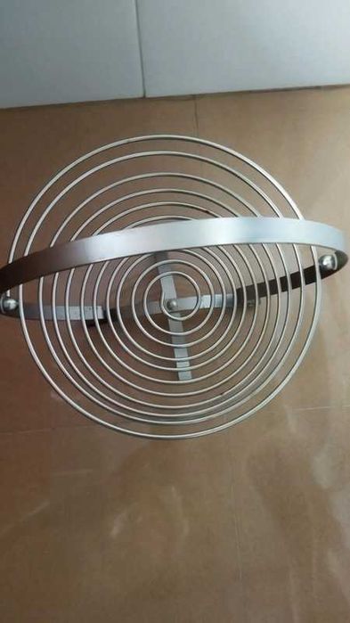 Fruteira/Suporte para frutas procuro um novo lar