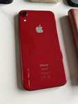 iPhone XR czerwony