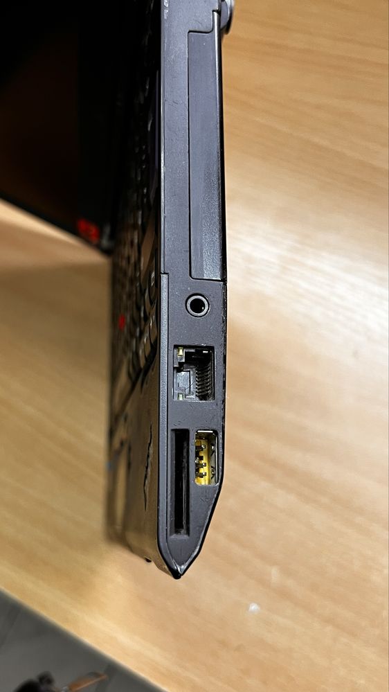 Lenovo ThinkPad X220  i7-2640M 8GB DDR3 HDD 320GB
