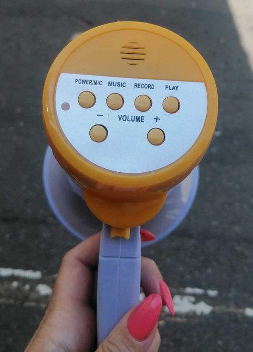 рупор, громкоговоритель, мегафон