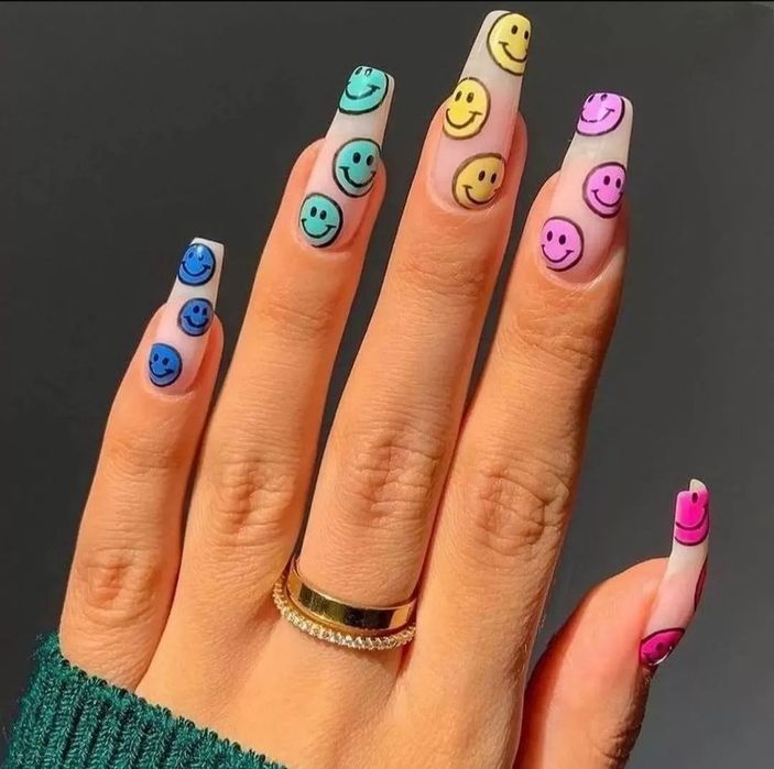 Press on nails - unhas postiças por medida