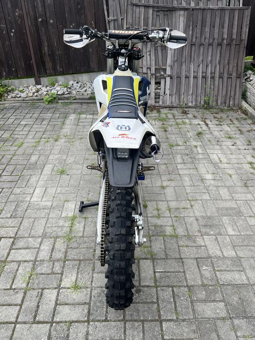 Husqvarna TX 125 enduro 136mth 17’