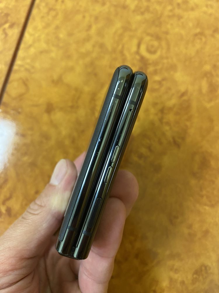 Донор Motorola RAZR 2023+