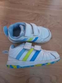 Buciki firmy Adidas r.25