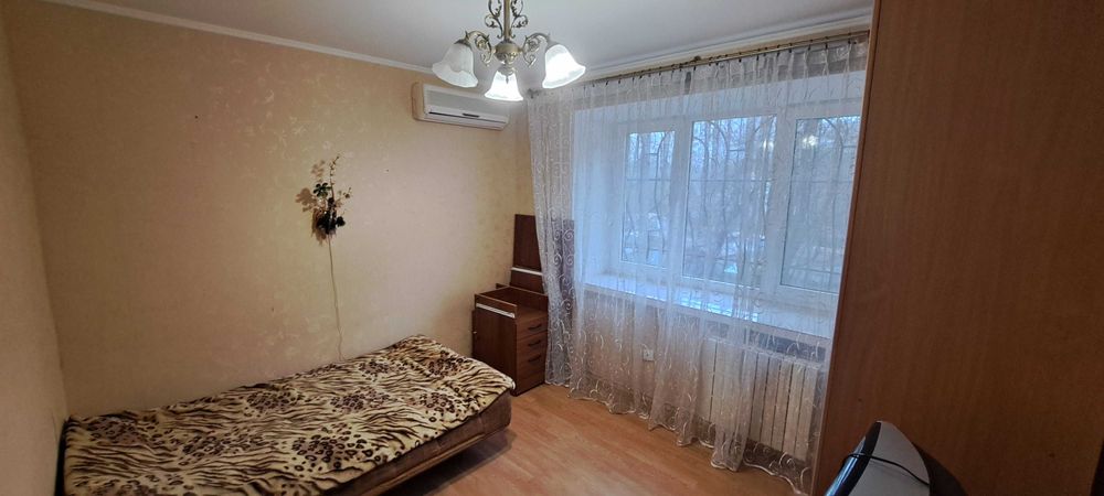 Сдам 3 комн квартиру, 7-ая фонтана. 3/9 этаж. Долгосрочный. От хозяина