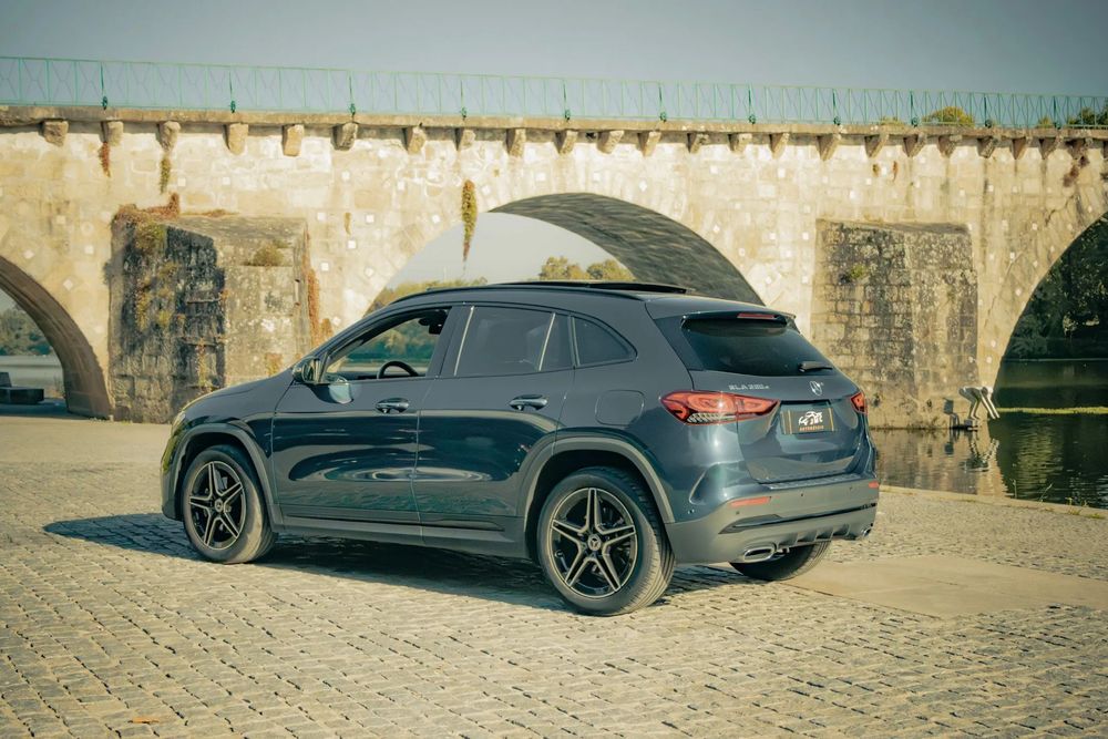 Mercedes-Benz GLA 250 e 8G-DCT AMG Line