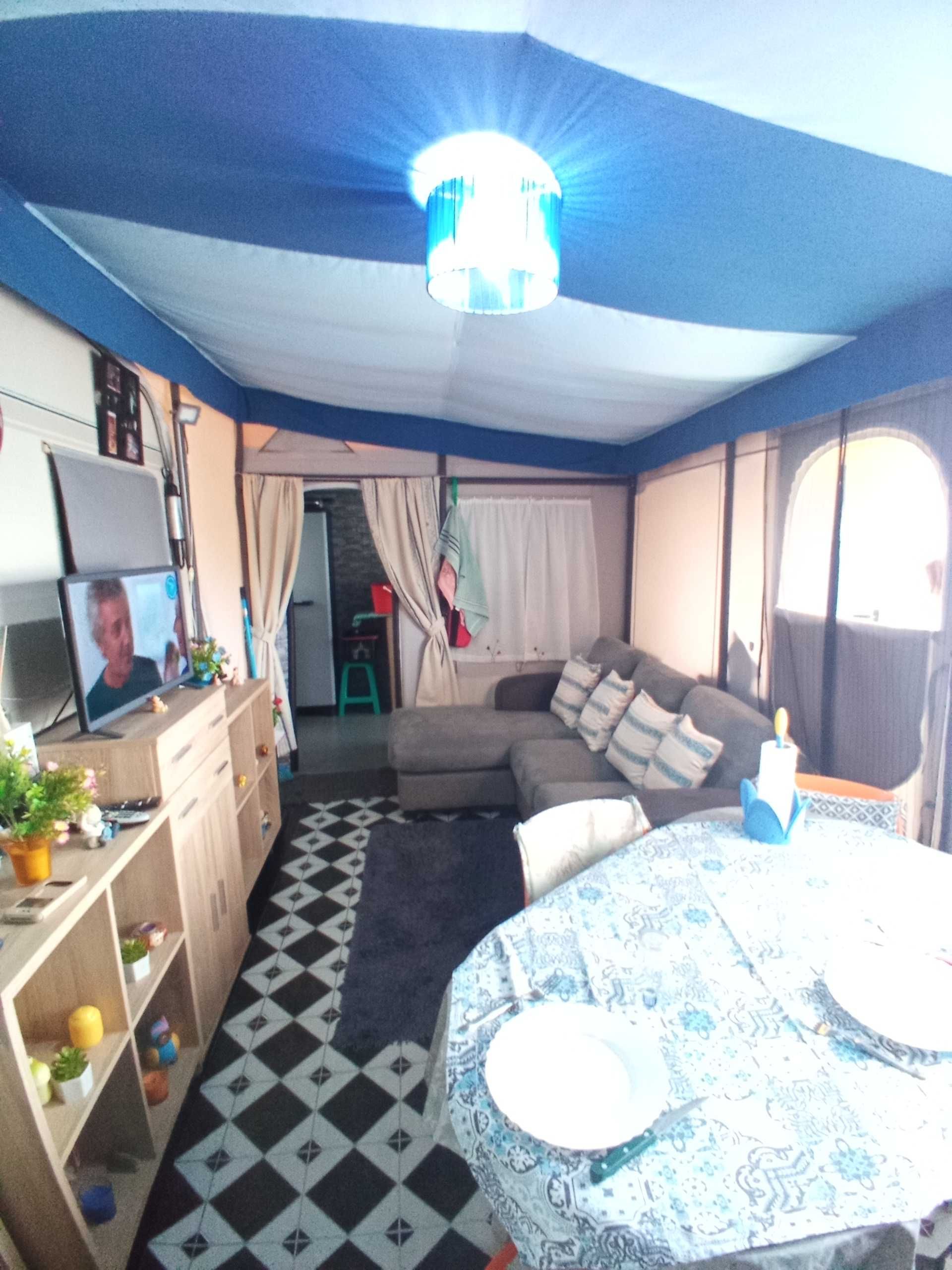 Caravana e recheio em parque de campismo Figueira da foz