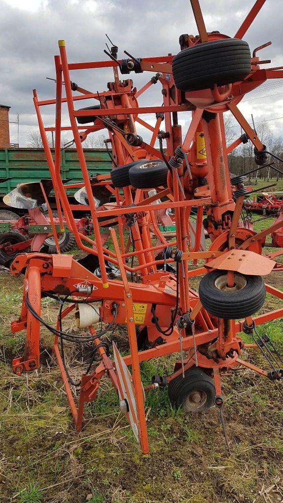 Kuhn GF8501 MH. Przetrząsarka 8,5 m