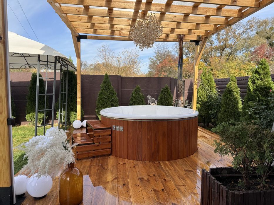 Чан с гидромасажем почасово