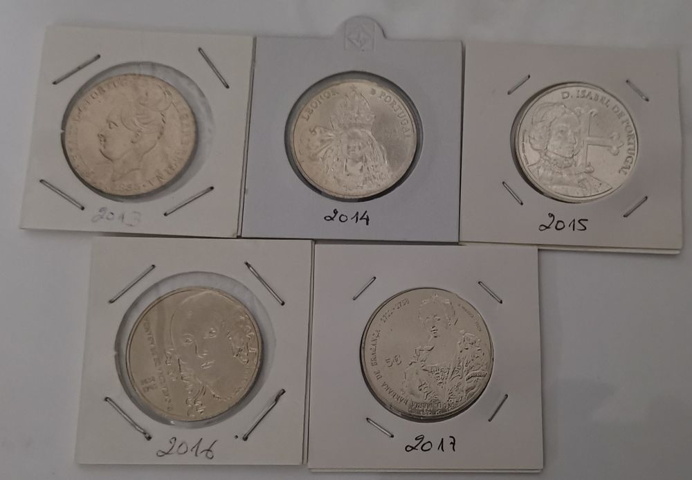 Coleção de 5 moedas "Rainhas/Figuras histórias de Portugal"