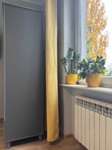 Solidna, pakowna szafa dla dziecka kolor szary, stan bardzo dobry!!!