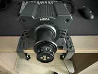 Moza R12 com Mounting Bracket