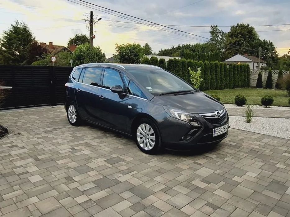 Opel Zafira Opel Zafira. Stan bardzo dobry