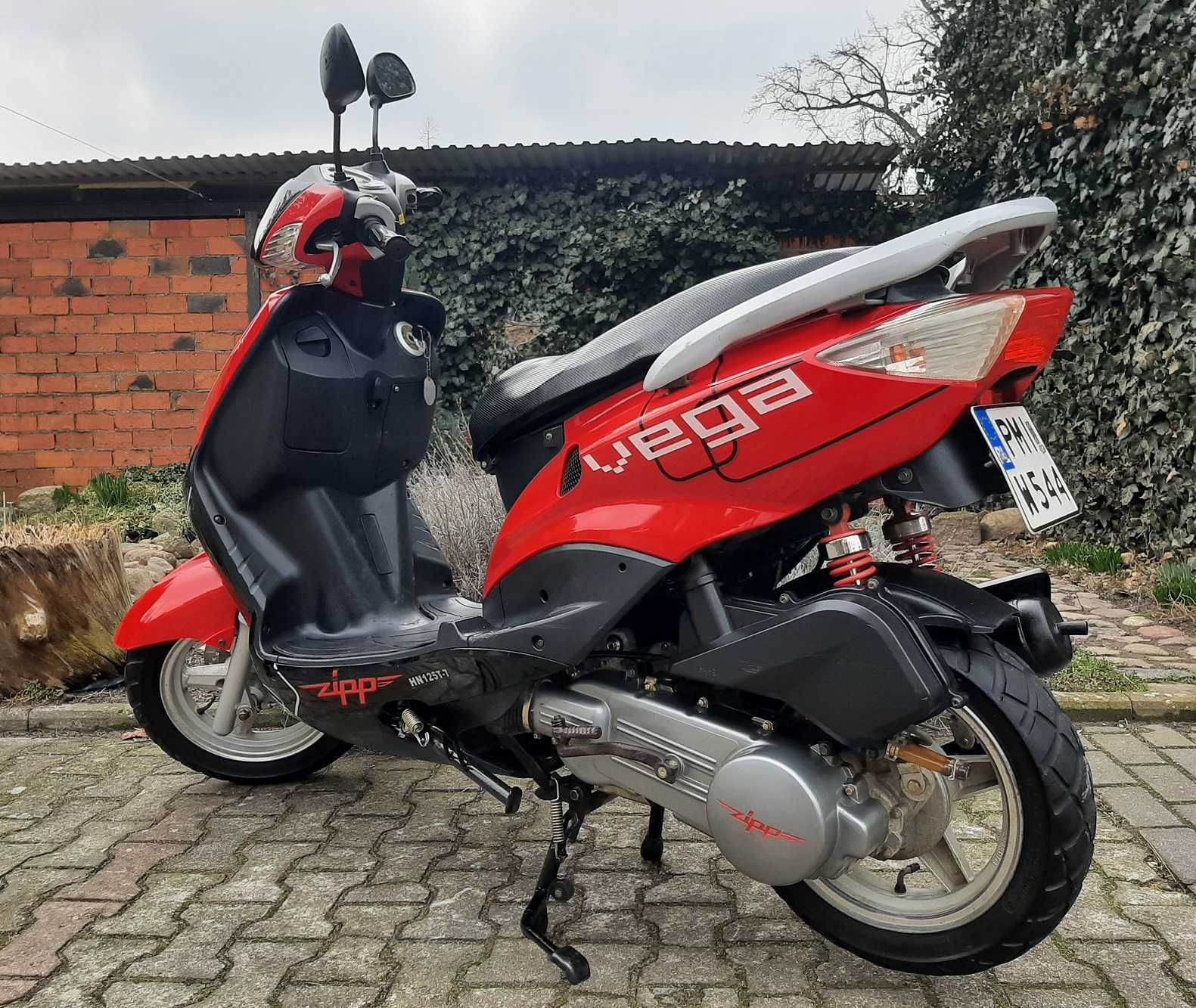 Zadbany skuter Zipp Vega 125ccm 4t 2007r 1wł tylko 4512km