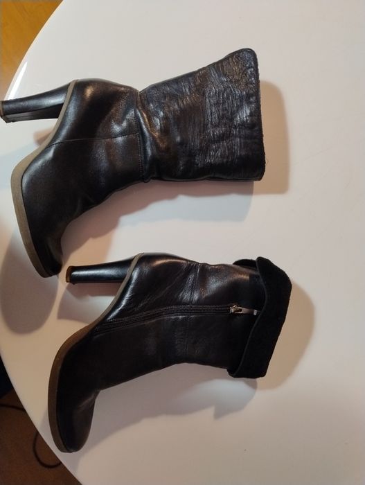 kozaczki skórzane  czarne Gino Rossi 39