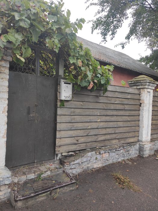 Продажа повноцінного  будинка по вул.Добровольського р-н 700 Річчя