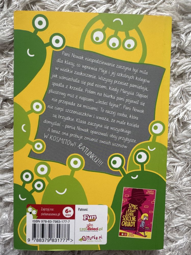 „Nasza pania napadli kosmici” Pamela Butchart