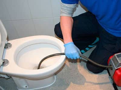 Canalizador/ Reparaçoes e Desentupimentos