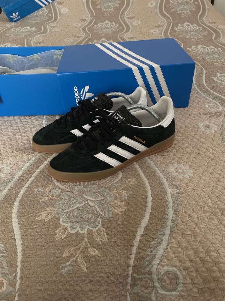 Adidas gazelle indoor