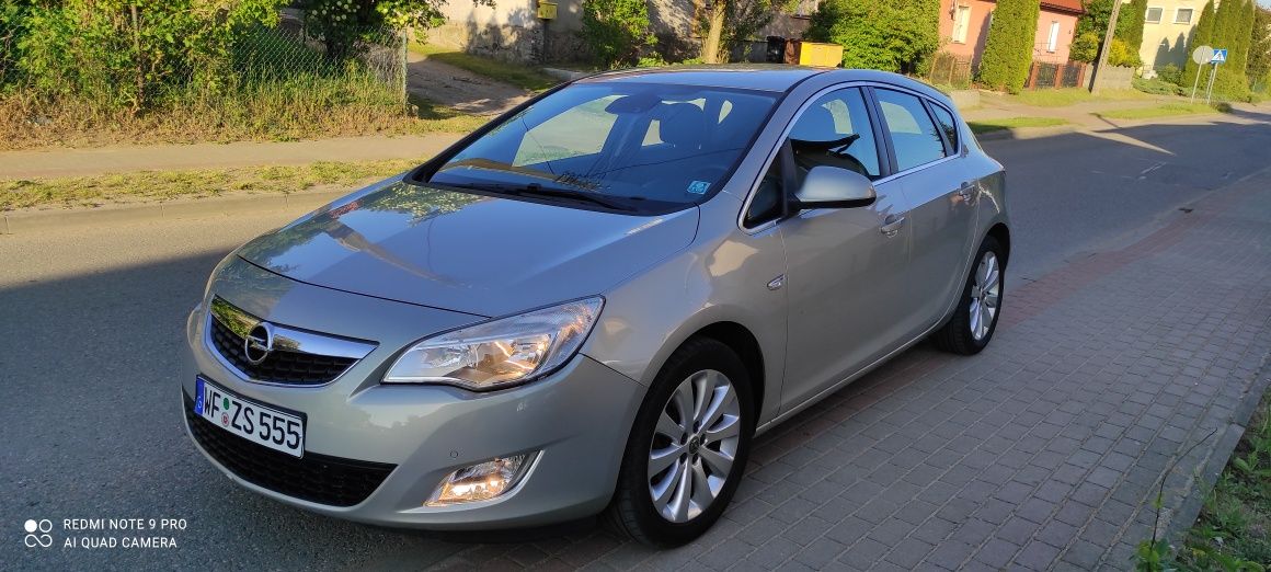 Opel Astra 1,6 Benzyna*115 KM* 81 tyś *Automat*Jak nowa*zarejestrowany