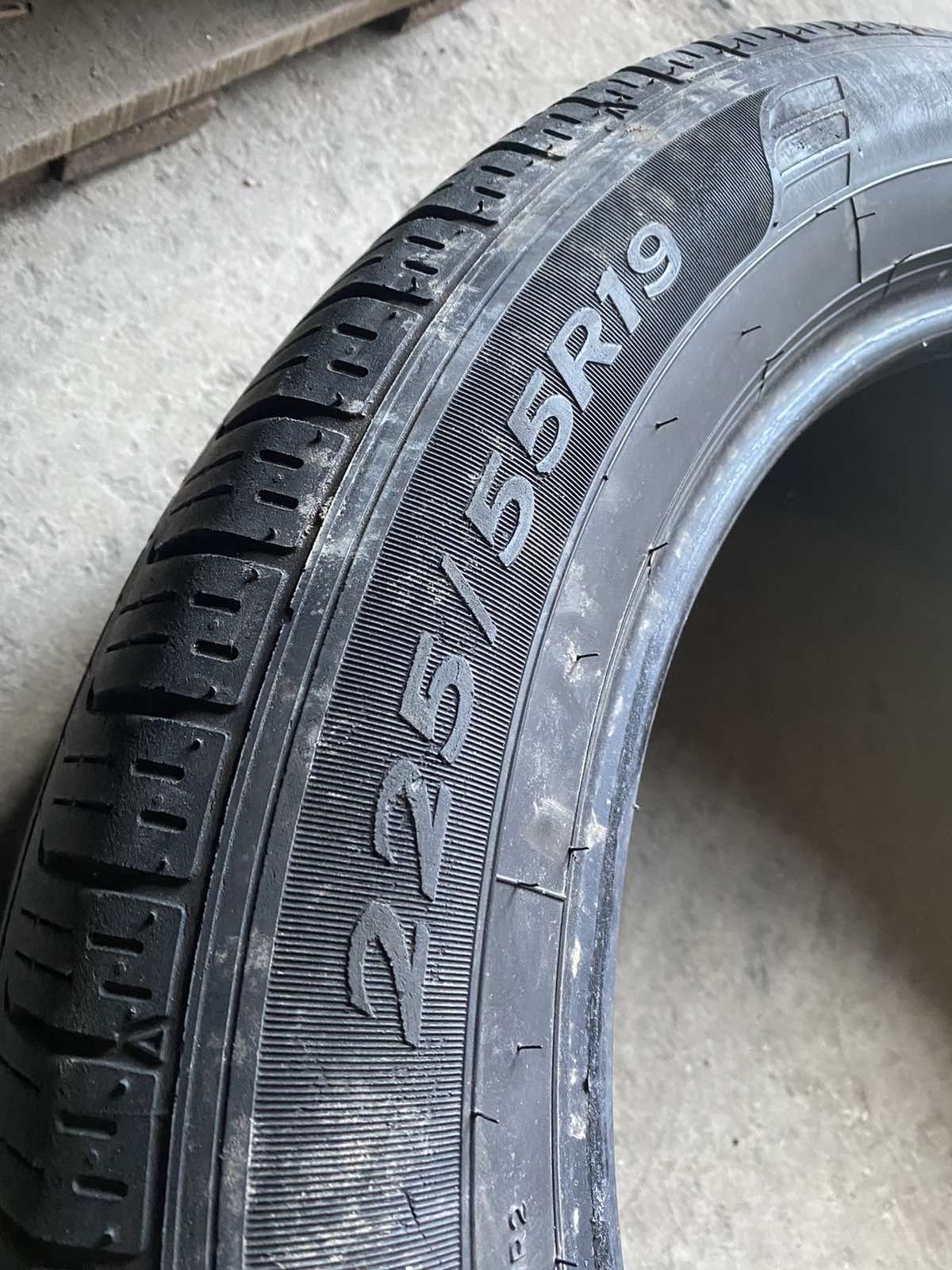 225.55.19 GoodYear 4шт лето БУ склад шины резина из Европы 55 R19
