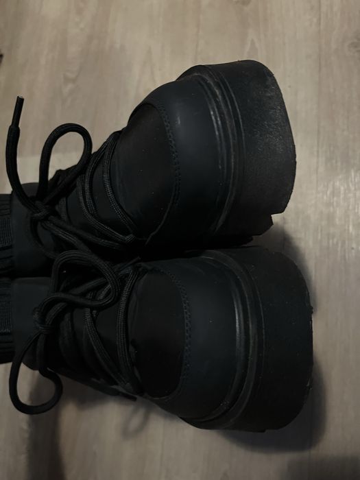 Жіночі осінньо-зимові чоботи