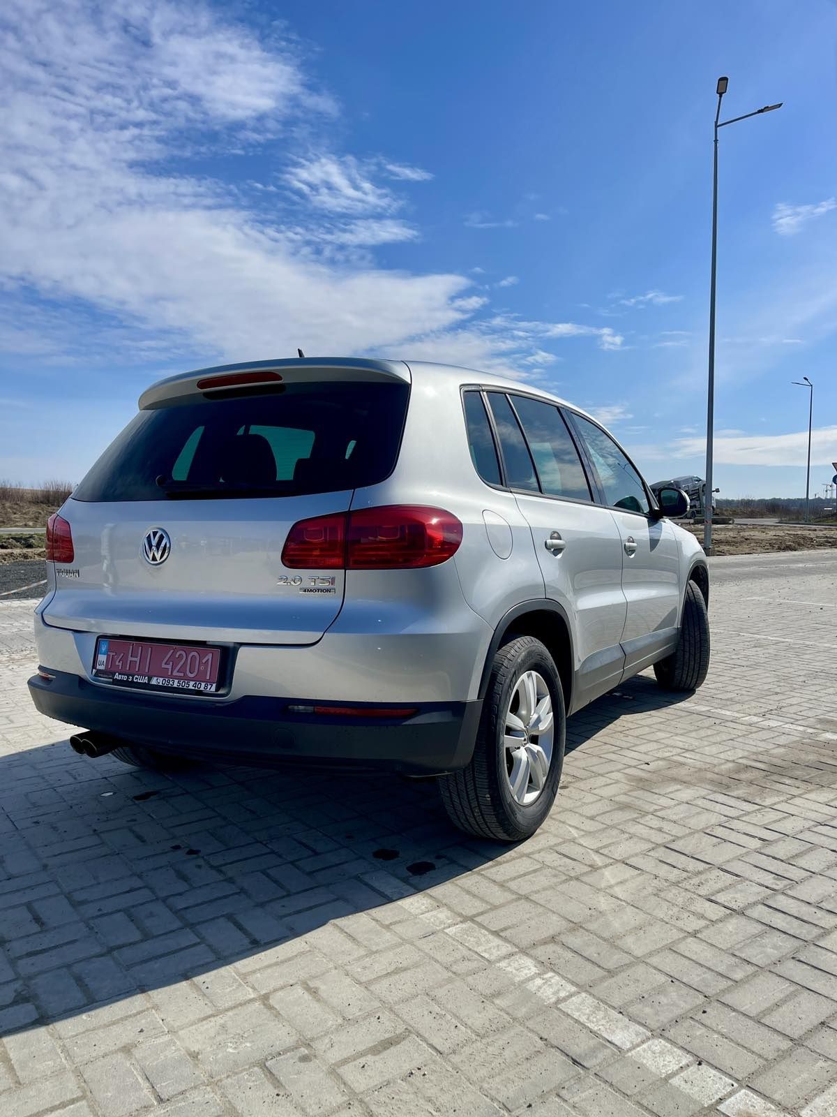 Автомобіль Tiguan