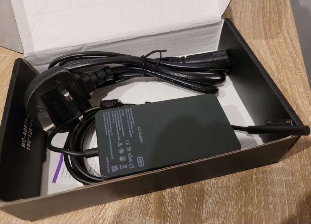 SIKER Zasilacz do laptopa adapter