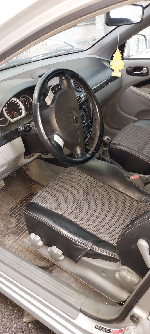 Chevrolet Nubira