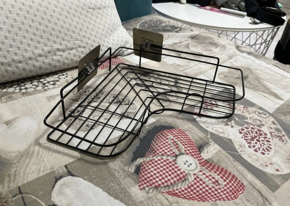 Угловая полка для ванной комнаты,кутова поличка в ванну кімнату