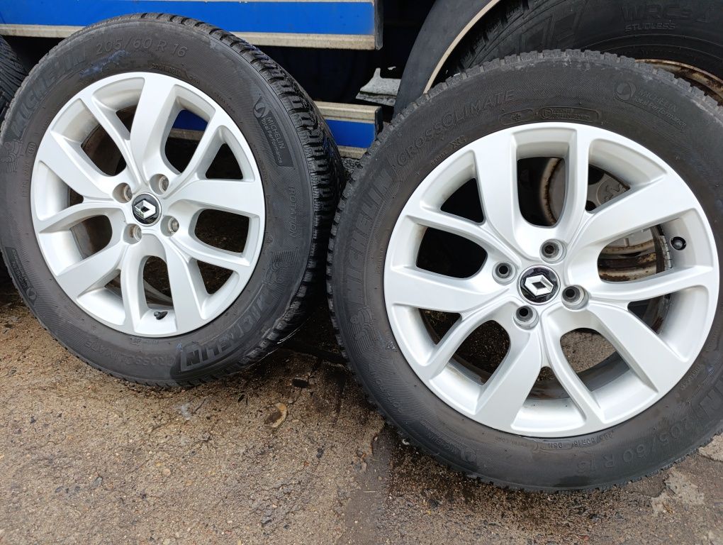 Renault Captur felgi aluminiowe 16 cali z Niemiec jak nowe