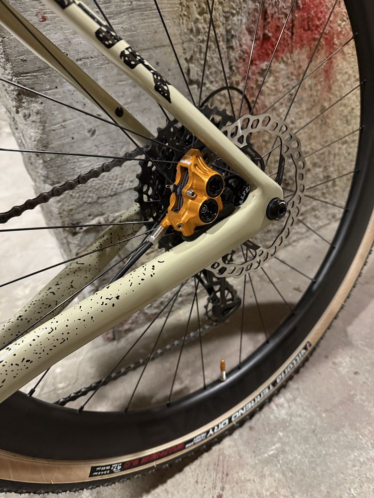 Gravel Accent Freak 2022