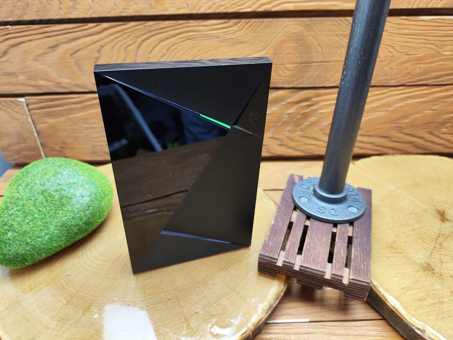 Konsola NVIDIA SHIELD TV PRO 2019 4K AI Upscaling GeForce