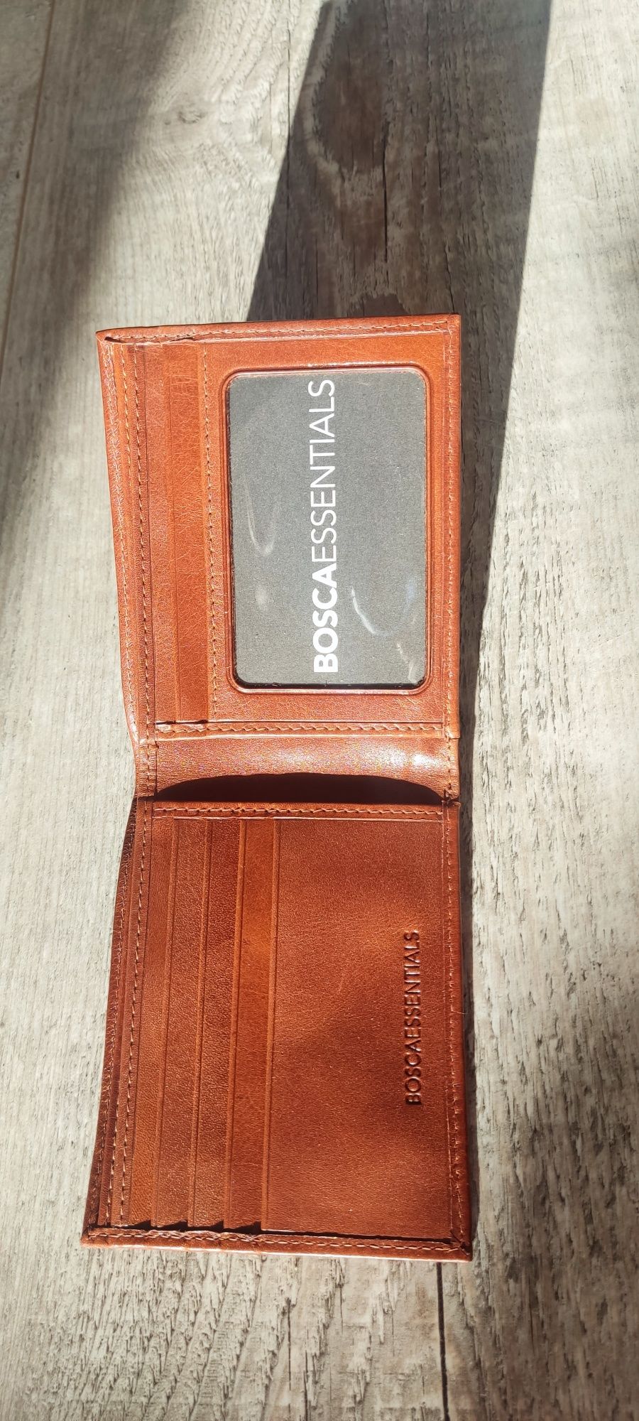 Portfel Bosca essentials oryginalny z USA, prawdziwa skóra, skórzany