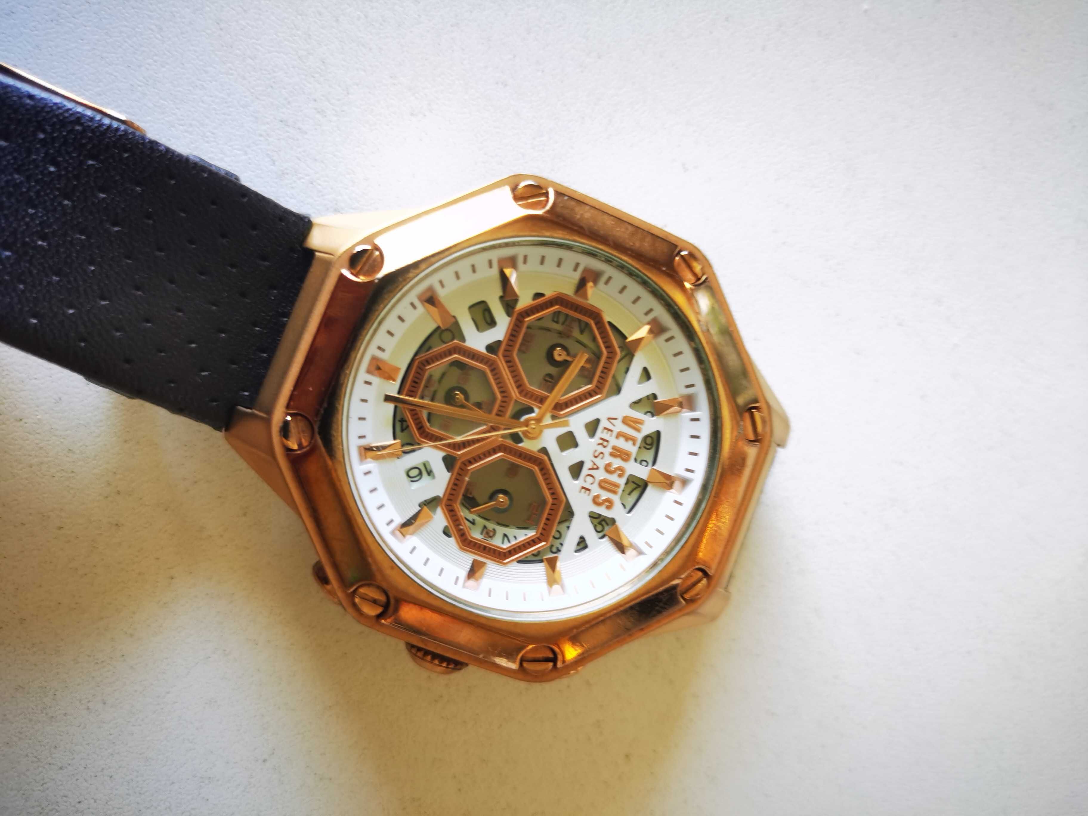 Versus Versace Palestro Chronograph VSP391320